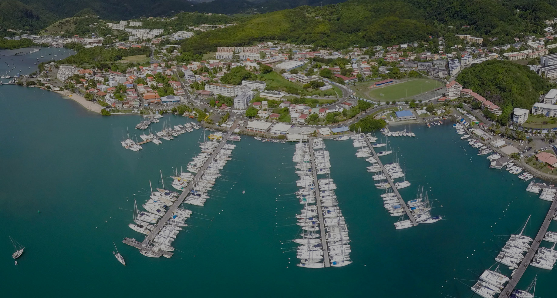 aerial-aerienne-vue-marina-martinique-port-plaisance